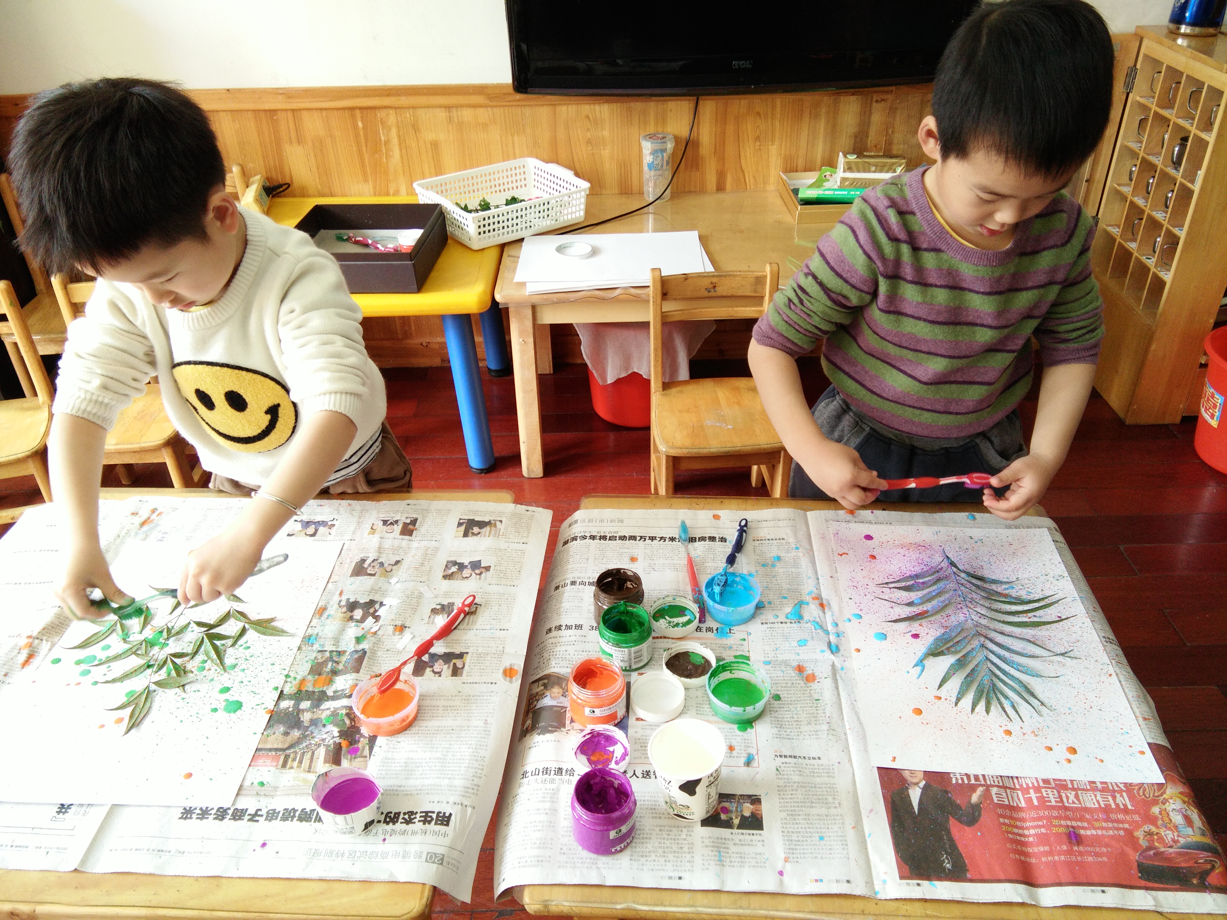 杭州市天艺幼儿园：小牙刷，创意画